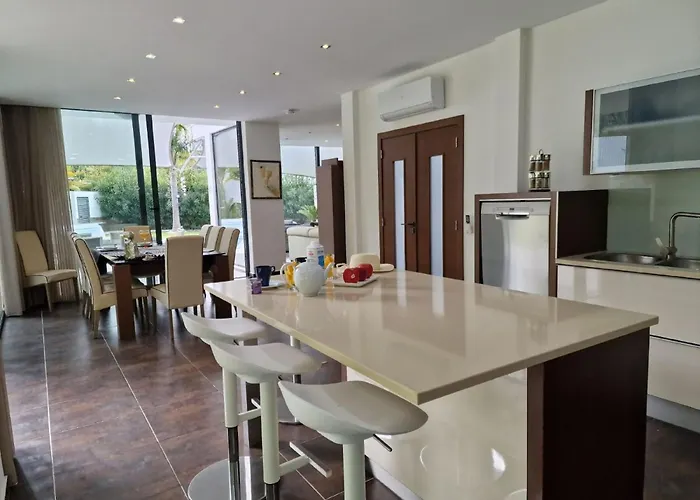 Nobre - Vip By Interhome Villa *